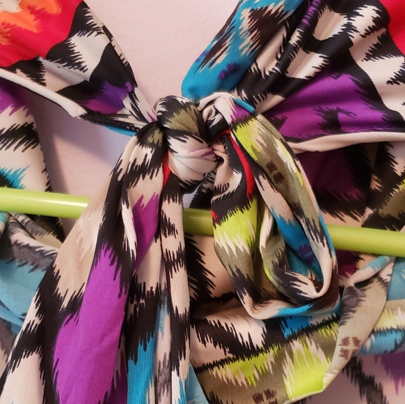 Tribal Halter Top - Picture 3 of 5